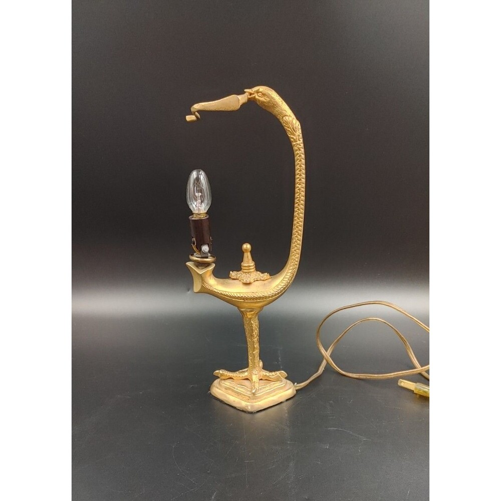Vintage Brass Eagle Head Claw Genie Style Figural Electric Table Lamp Works